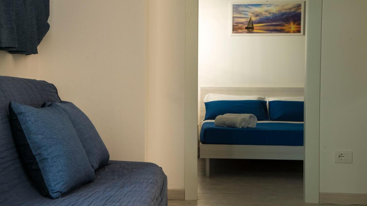 I Suoni Del Mare Apartment Porto San Giorgio Bagian luar foto